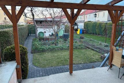 Reihenmittelhaus in Sömmerda, mit Keller und Schuppen