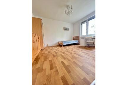 Zimmer in 2er-WG mit Katzen zu vermieten - Berlin Neukölln