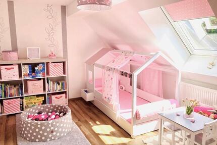 4 Zimmer Dachgeschoss Wohnung mit 145 qm - Großenlüder