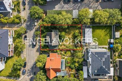 Seltene Gelegenheit: Baugrundstück mit Baugenehmigung auf 637 m² - Berlin Lankwitz