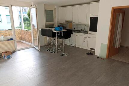2,5 Zimmer Wohnung Incl Küche und Stellplatz - Marbach am Neckar