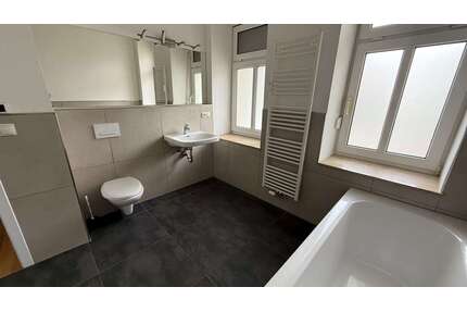 Wohnung zum Mieten in Chemnitz 598,00 € 100 m²