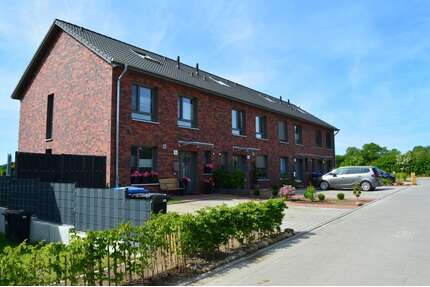 Haus zum Mieten in Itzstedt 1.575,00 € 95 m²