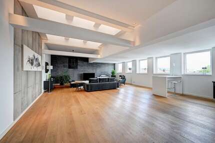 Wohnung zum Kaufen in München 1.440.000,00 € 180 m²