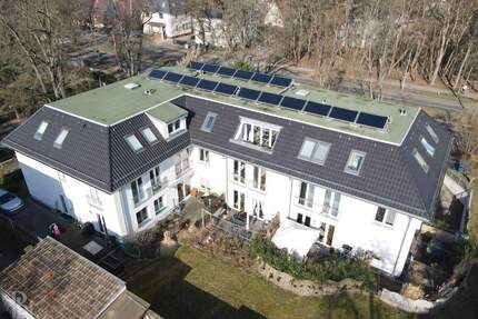 Dachgeschosswohnung mit Balkon, Aufzug, Tiefgaragenstellplatz, Energieklasse A - Teltow