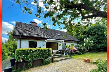 + Landleben in direkter Feldrandlage + für Gartenfreunde + Platz für Familien + - Köthel