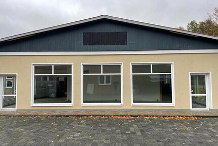 Vielfältig nutzbare, großzügige Gewerbefläche mit Anschluss an A27 und A7 - Walsrode