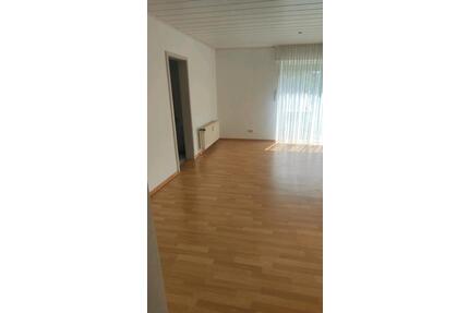 40qm Wohnung, mit Terrasse und PKW Stellplatz in 57076 Siegen-Wei - Netphen