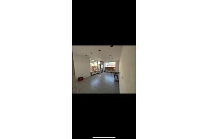 Wohnung mit Ladengeschäft - 170.000,00&nbsp;EUR Kaufpreis, ca.&nbsp; 140,00&nbsp;m&sup2; in Solingen (PLZ: 42651)