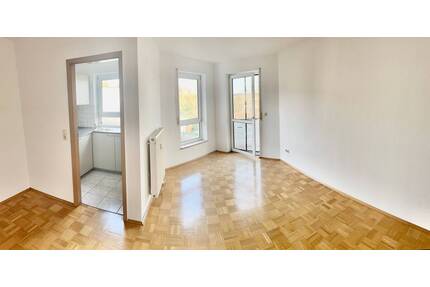 IDEALE SINGL-WOHNUNG MIT 2 STELLPLÄTZEN - Würzburg Lengfeld