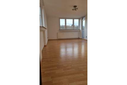 Provisionsfrei: top vermietete 3-Zi. ETW mit EBK, 2 Loggien + TG-Platz in Poppelsdorf - Bonn