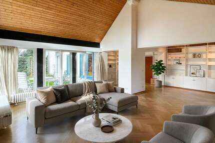 Haus zum Mieten in Bonn 2.970,00 € 246 m²