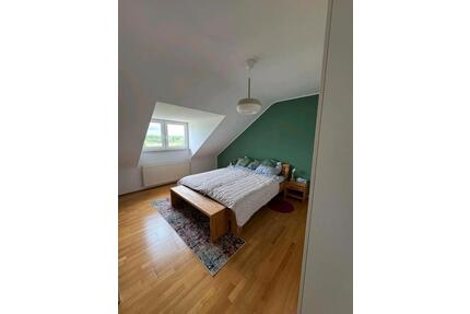 Sonnige 3 ZKB- Wohnung mit zentraler Lage in Homburg