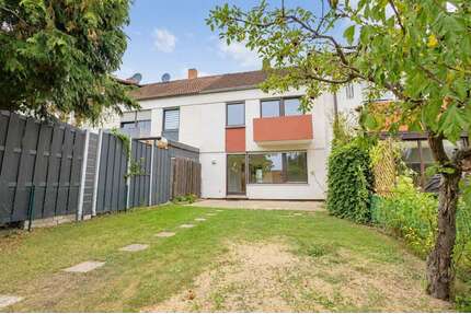 Haus zum Mieten in Eckental 1.100,00 € 112.72 m²