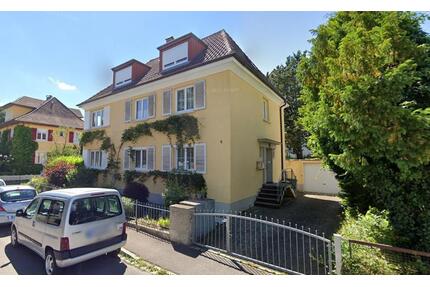 Renovierte 4-Zimmer Altbauwohnung im Herzen von Weingarten