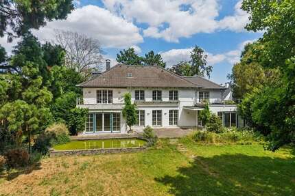 Haus zum Kaufen in Meerbusch 2.490.000,00 € 390 m²