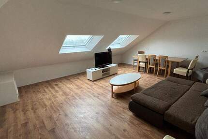 Gemütliche 3-Zimmer-Wohnung im 2. Obergeschoss - sofort bezugsfrei! - Füchtenfeld