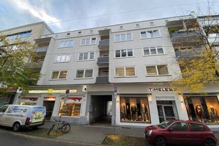 Zentral wohnen: 2 ZKB-Wohnung mit Balkon direkt im Herzen der Stadt - Kassel Mitte