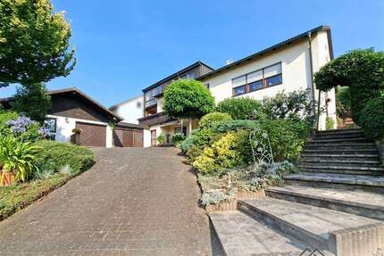 Haus zum Kaufen in Münchsteinach 739.000,00 € 348 m²