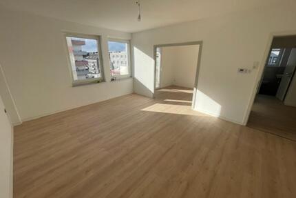 Erstbezug nach Kernsanierung, Wohnung 77 qm, 3 Zi, max.2 Personen - Wuppertal Gemarkung Barmen