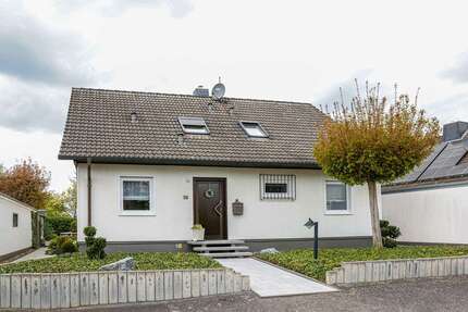 Haus zum Kaufen in Bünde 330.000,00 € 150 m²