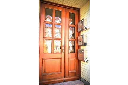 TOP - PreisLeistungsverhältnis - Mehrfamilienhaus in Meerane, langzeitvermietet. 3-Familien-Haus