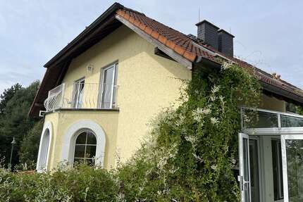 Haus zum Kaufen in Dresden 399.000,00 € 249 m²