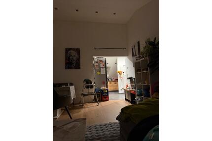 Wohnung 2 ZkB 65 m2 mit Balkon - 650,00&nbsp;EUR Kaltmiete, ca.&nbsp; 65,00&nbsp;m&sup2; in Schiffweiler (PLZ: 66578)