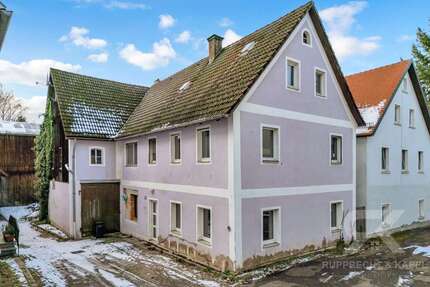 Haus zum Kaufen in Vohenstrauß 69.000,00 € 130 m²