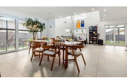 Modernes Einfamilienhaus mit Effizienzklasse A+ und stilvollem Wohnkomfort - Arnstadt