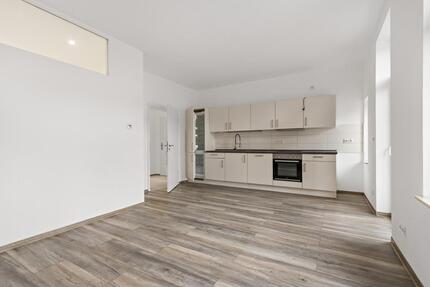 Freiimfelde- Ideal für die kleine Familie! 3 Zimmerwohnung mit Balkon - Halle (Saale) Büschdorf