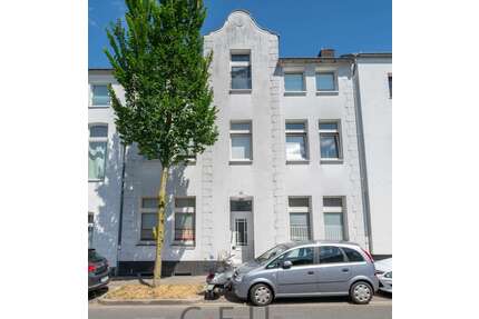 Haus zum Kaufen in Ratingen 780.000,00 € 239 m²