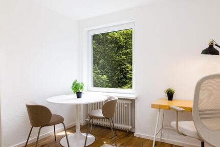1-Zimmer Wohnung Forstenried vollständig renoviert & möbliert - München Thalkirchen-Obersendling-Forstenried-Fürstenried-S
