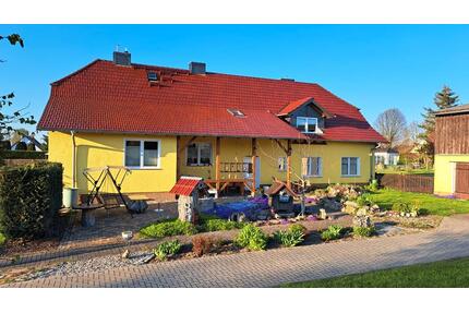 2-Raum-Wohnung im Doppelhaus - 623,00&nbsp;EUR Kaltmiete, ca.&nbsp; 84,00&nbsp;m&sup2; in Prenzlau (PLZ: 17291)