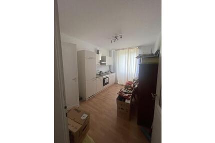 Charmante 1-Zimmer-Altbauwohnung in zentraler Lage an der Adenauerallee – ab 01.07.2026 verfügbar - Bonn Gronau