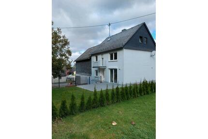 Häuschen für Kaltmiete - 840,00&nbsp;EUR Kaltmiete, ca.&nbsp; 89,00&nbsp;m&sup2; in Leiningen (PLZ: 56291)