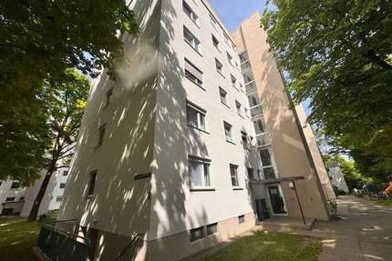 Wohnung zum Kaufen in Augsburg 320.000,00 € 78 m²
