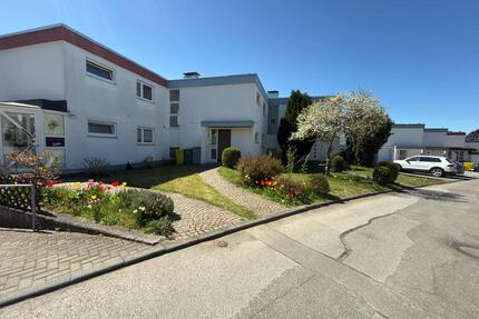 Reihenmittelhaus - 340.000,00&nbsp;EUR Kaufpreis, ca.&nbsp; 112,00&nbsp;m&sup2; in Villingen-Schwenningen (PLZ: 78052)