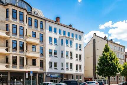 Wohnung zum Kaufen in Kiel 115.000,00 € 87 m²