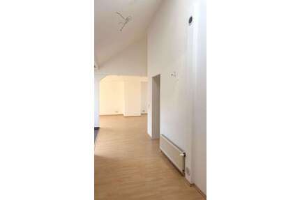 Wohnung zum Mieten in Frankfurt 1.100,00 € 85 m²