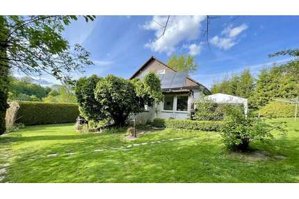 Haus zum Kaufen in Olpe Oberveischede 240.000,00 € 156 m² - Olpe / Oberveischede