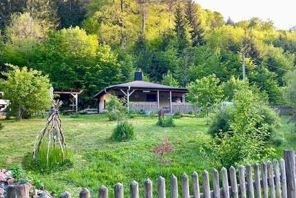 Sie wünschen sich schon immer ein Haus am See? - Elmstein-Helmbach