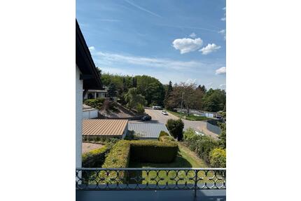 3 ZKB Dachgeschosswohnung mit Balkon - Völklingen