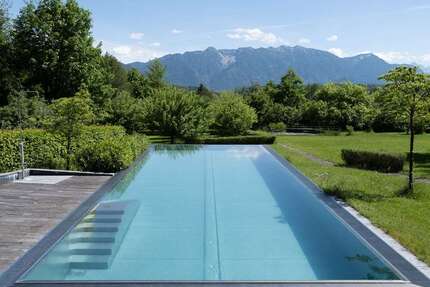 Haus zum Kaufen in Murnau am Staffelsee 3.950.000,00 € 560 m²