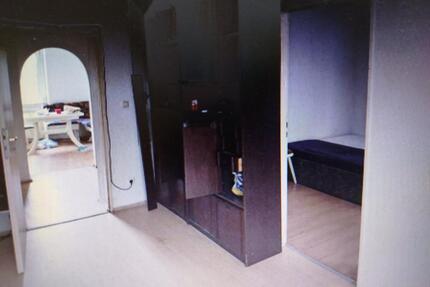 Voll möblierte 3 Zi.Wohnung - 900,00&nbsp;EUR Kaltmiete, ca.&nbsp; 80,00&nbsp;m&sup2; in Berlin (PLZ: 12627) Marzahn-Hellersdorf