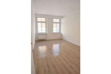 Wohnung zum Mieten in Zeitz 360,00 € 60.02 m²