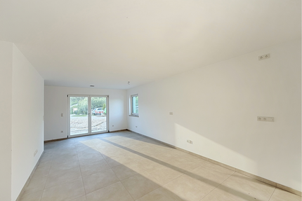 Haus zum Kaufen in Stephanskirchen 995.000,00 € 130 m²
