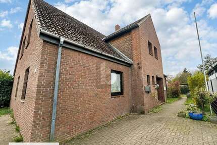 Haus zum Kaufen in Moorrege 599.000,00 € 200 m²