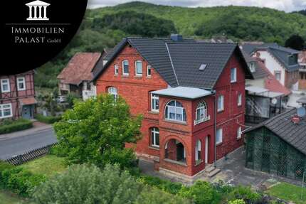 Haus zum Kaufen in Sontra 180.000,00 € 213.3 m²