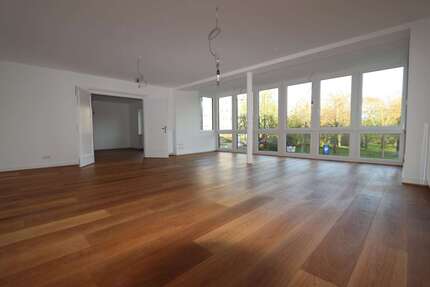 Wohnung zum Mieten in Mannheim-Oststadt 2.700,00 € 200 m²